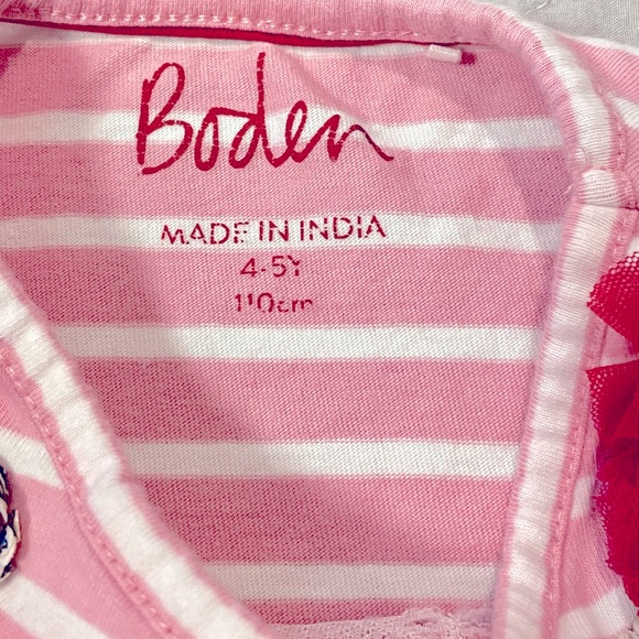 Boden Hearts and Stripes and Holiday floral aplique Breton bundle - Picture 3 of 7